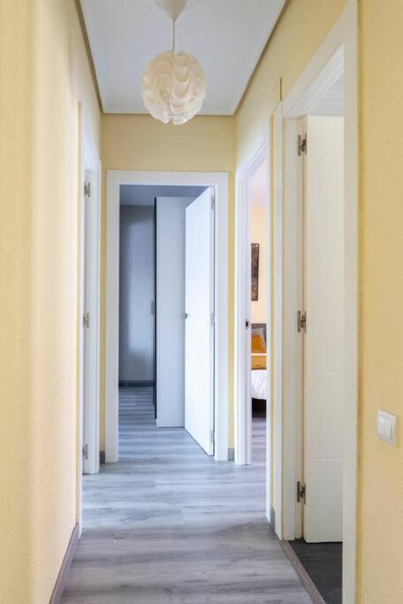 Apartamento Residencial Cerca De Las Estaciones * Santander